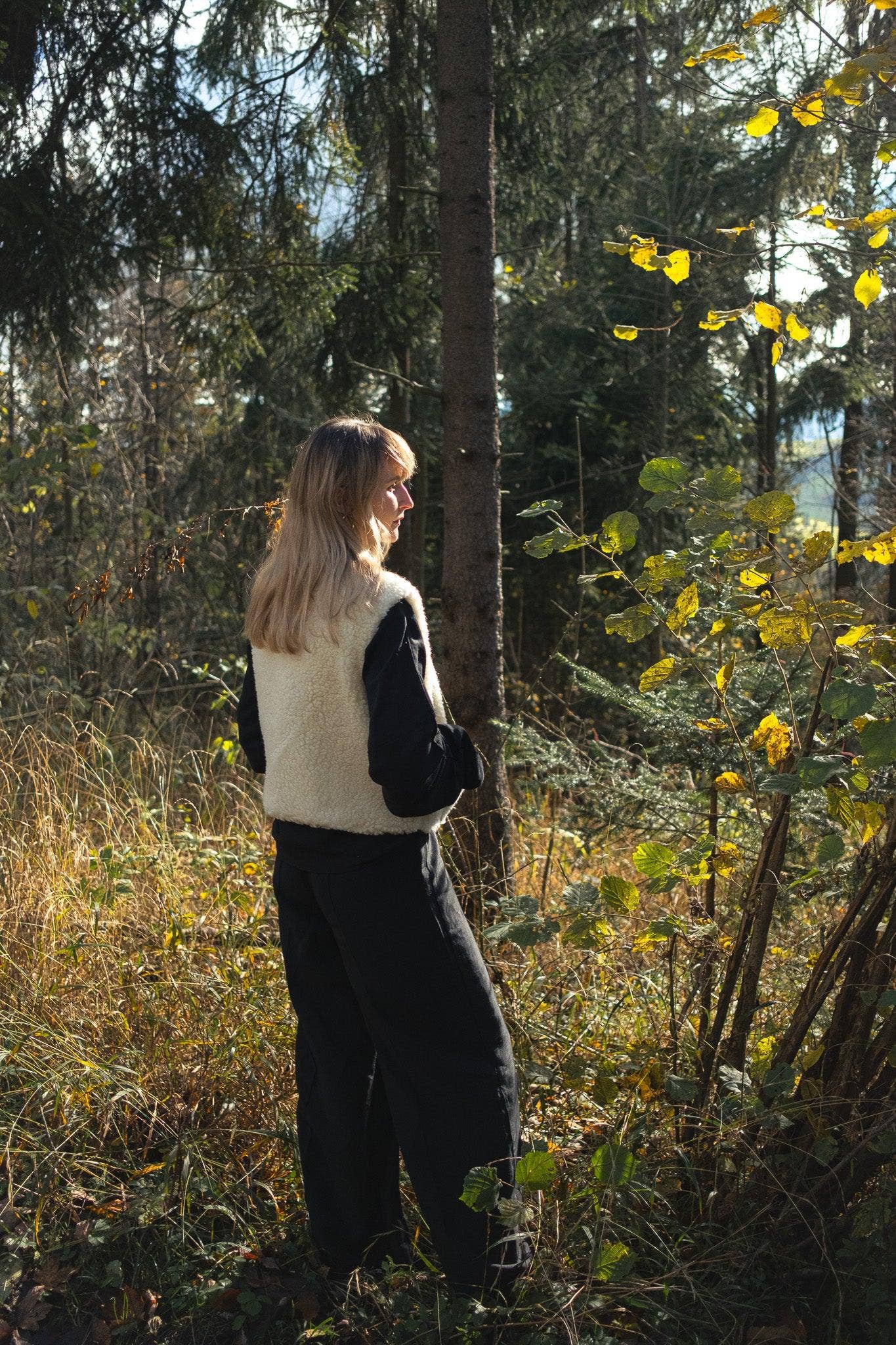 Woolen Woman's Vest - White: Small / Medium