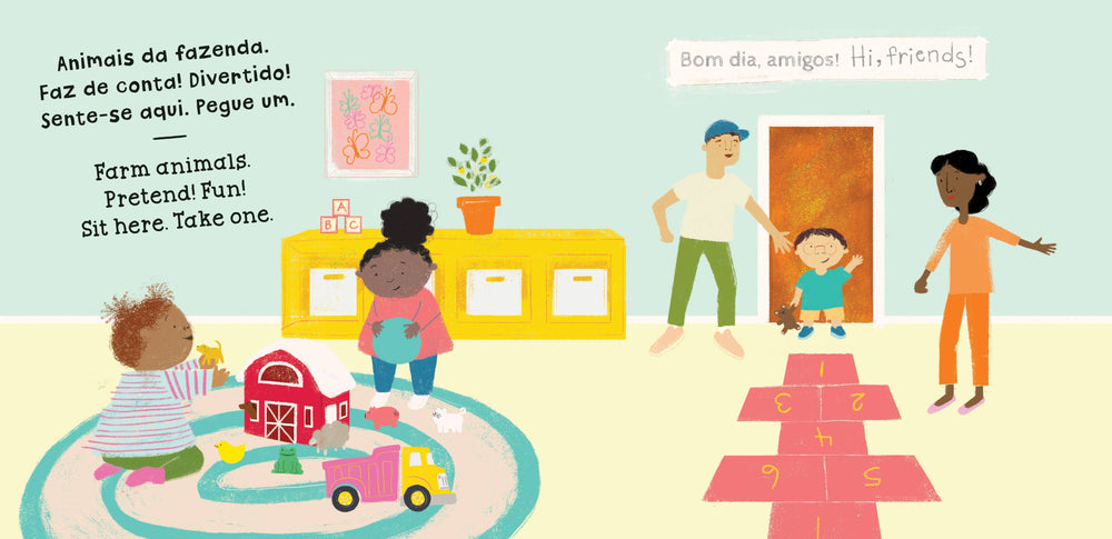 That's Mine! (Bilingual Portuguese & English): Bilingual Portuguese Board Book