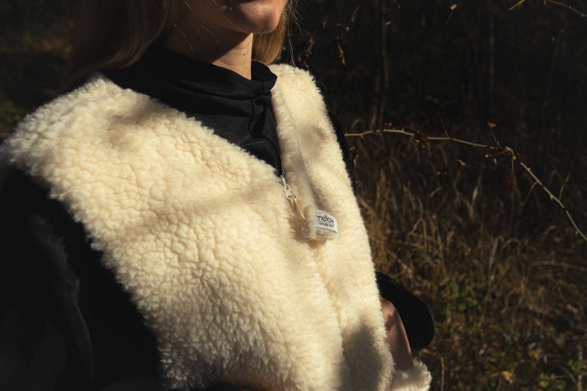 Woolen Woman's Vest - White: Small / Medium